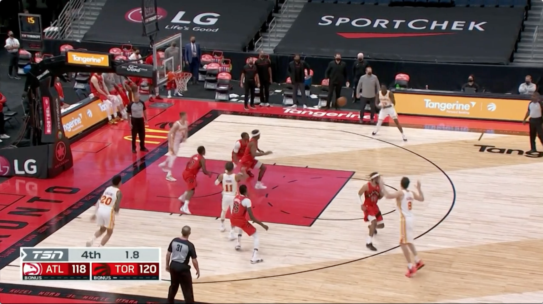 开云体育-JackeyLove官方宣布战术调整新规,老鹰引发争议!赛场气氛高涨-开云体育