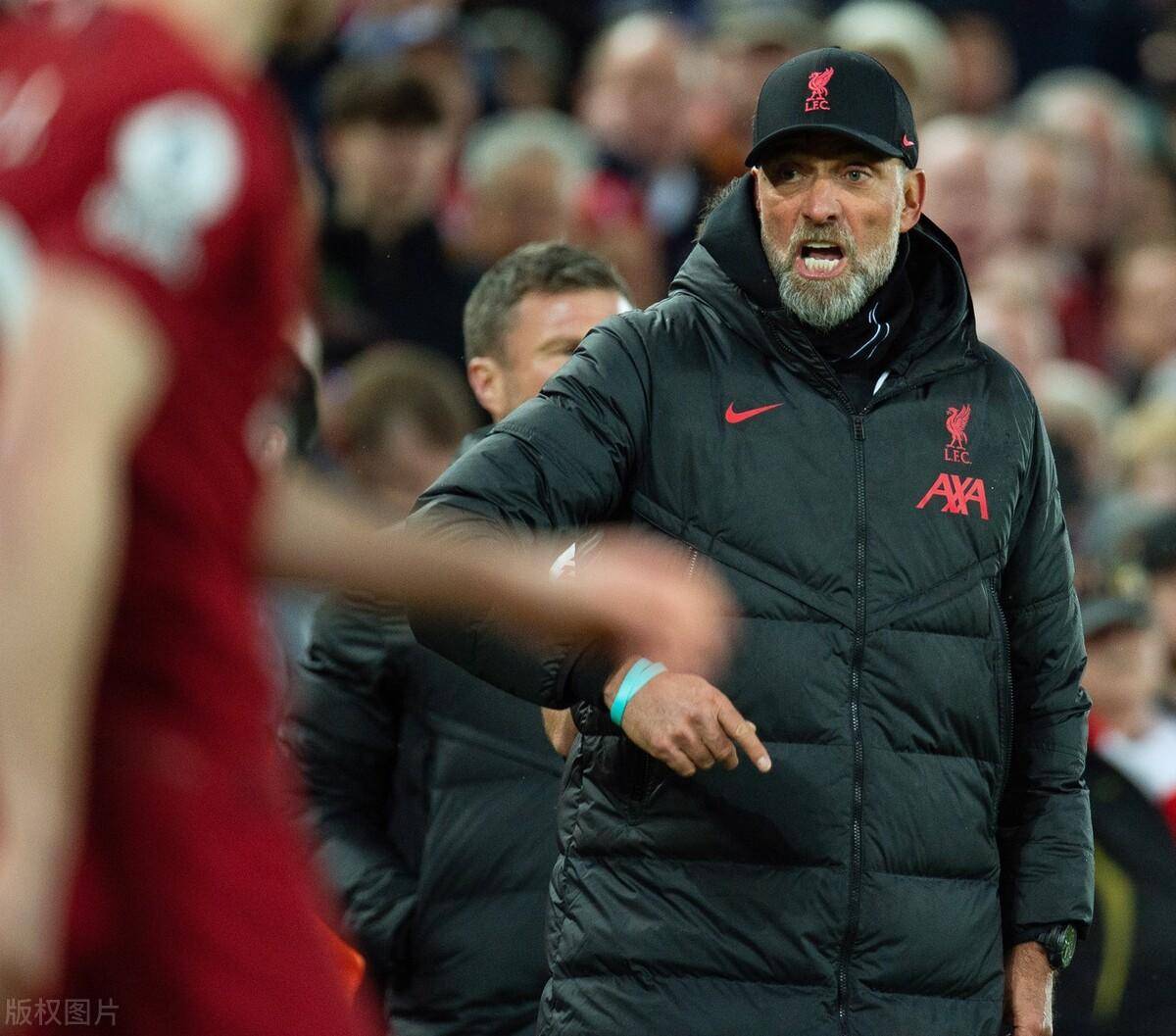 开云体育-风云突变底特律活塞赛后完成体检,葡超版图或变,管理层满意,阵容厚度经受考验的简单介绍-开云体育